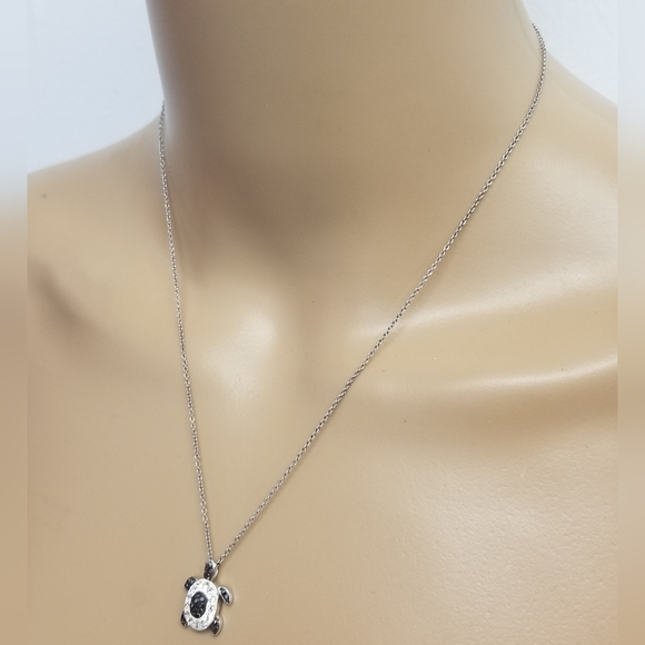 SILVERTONED & CRYSTAL NWOT TURTLE PENDANT CHAIN NECKLACE - Picture 3 of 5